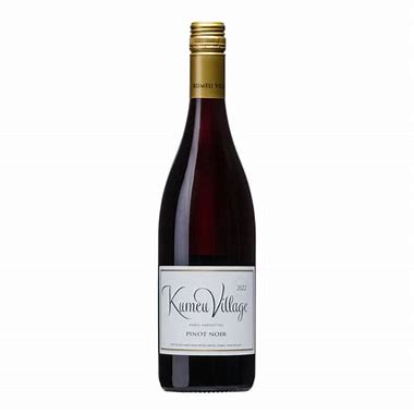 Kumeu River Village Pinot Noir 2022